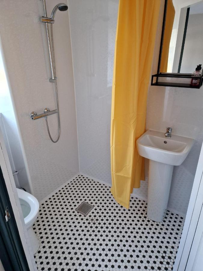 Snowdon House, 8 Bedrooms, Sleep 16, Close To Blackrock Sand 포스마독 외부 사진
