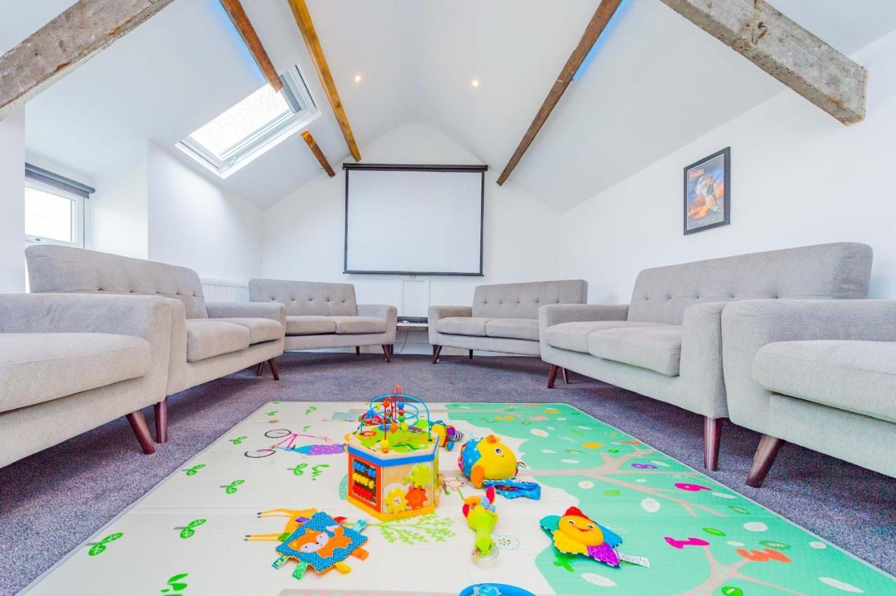 Snowdon House, 8 Bedrooms, Sleep 16, Close To Blackrock Sand 포스마독 외부 사진