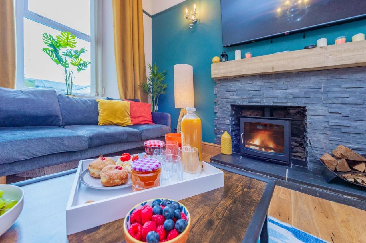 Snowdon House, 8 Bedrooms, Sleep 16, Close To Blackrock Sand 포스마독 외부 사진