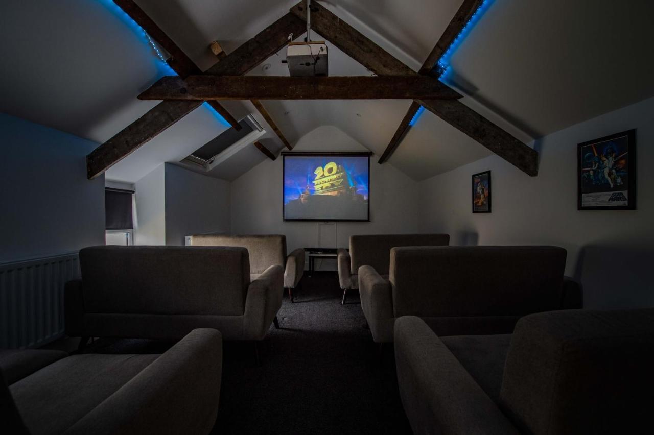 Snowdon House, 8 Bedrooms, Sleep 16, Close To Blackrock Sand 포스마독 외부 사진